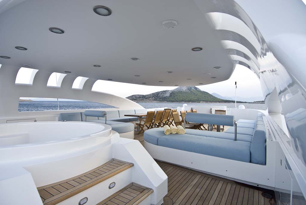 ONEIRO - Sundeck 3.jpg