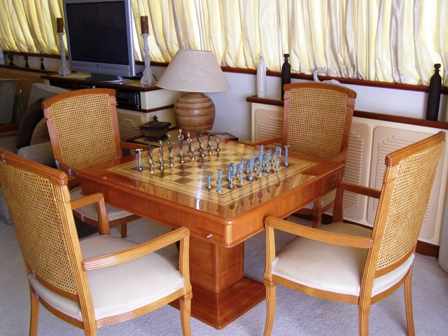 PARADIS -  Game Table.jpg