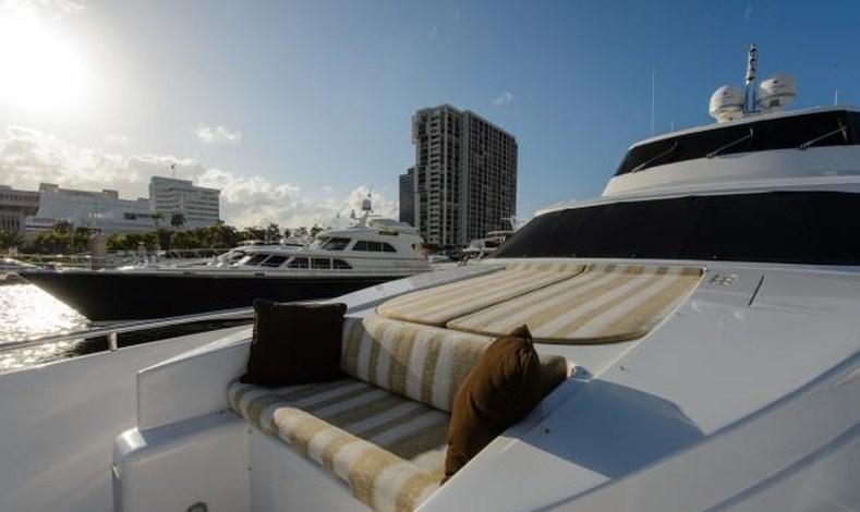 PRIMETIME foredeck.jpg