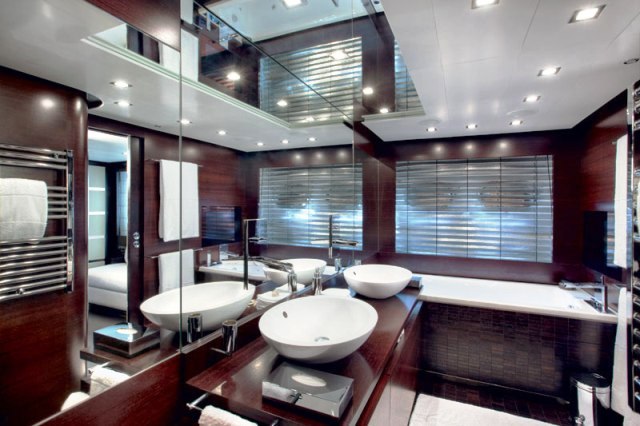 Parenthesis -  Master Ensuite.jpg