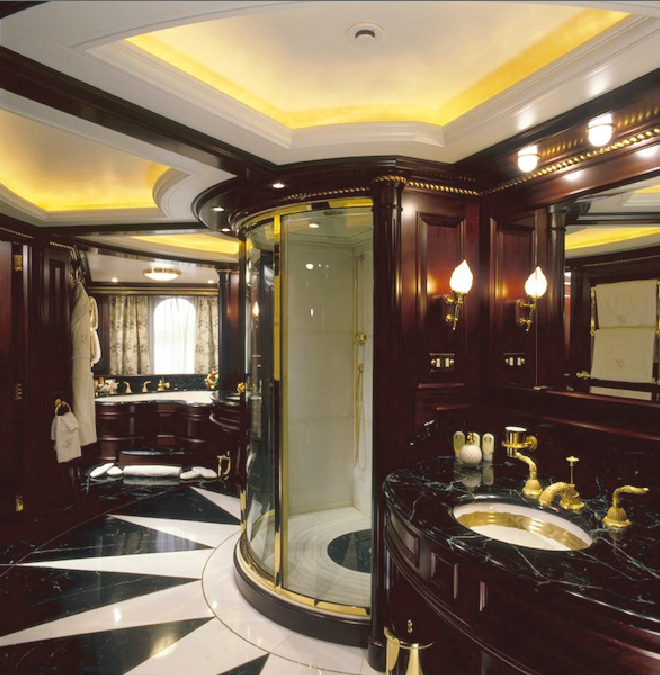 REVERIE yacht - Bathroom.png