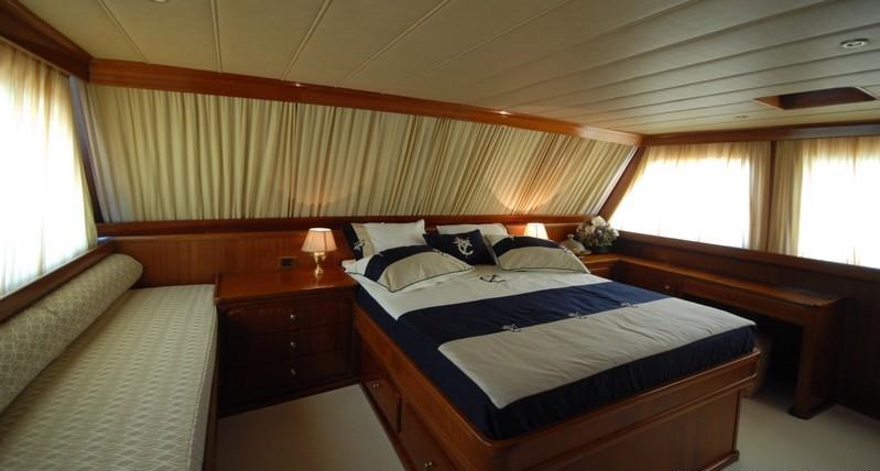 RIGEL - Master cabin.jpg