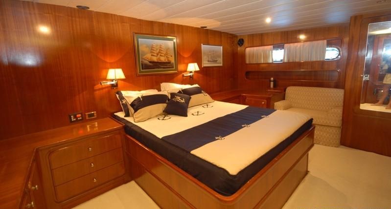 RIGEL - VIP cabin 2.jpg