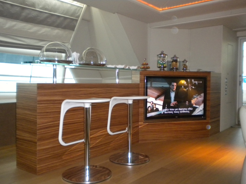 ROSPIYA -  Bar.jpg