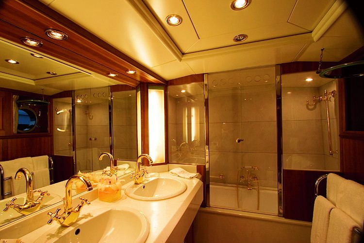 Ragazza -  Master Bath.jpg