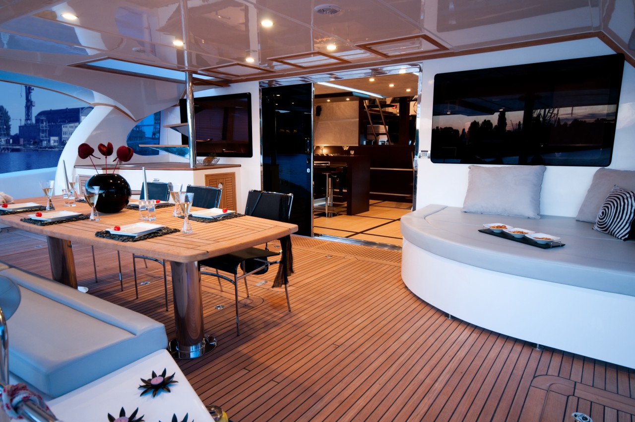 SEA BASS - Aft Deck 2.jpg