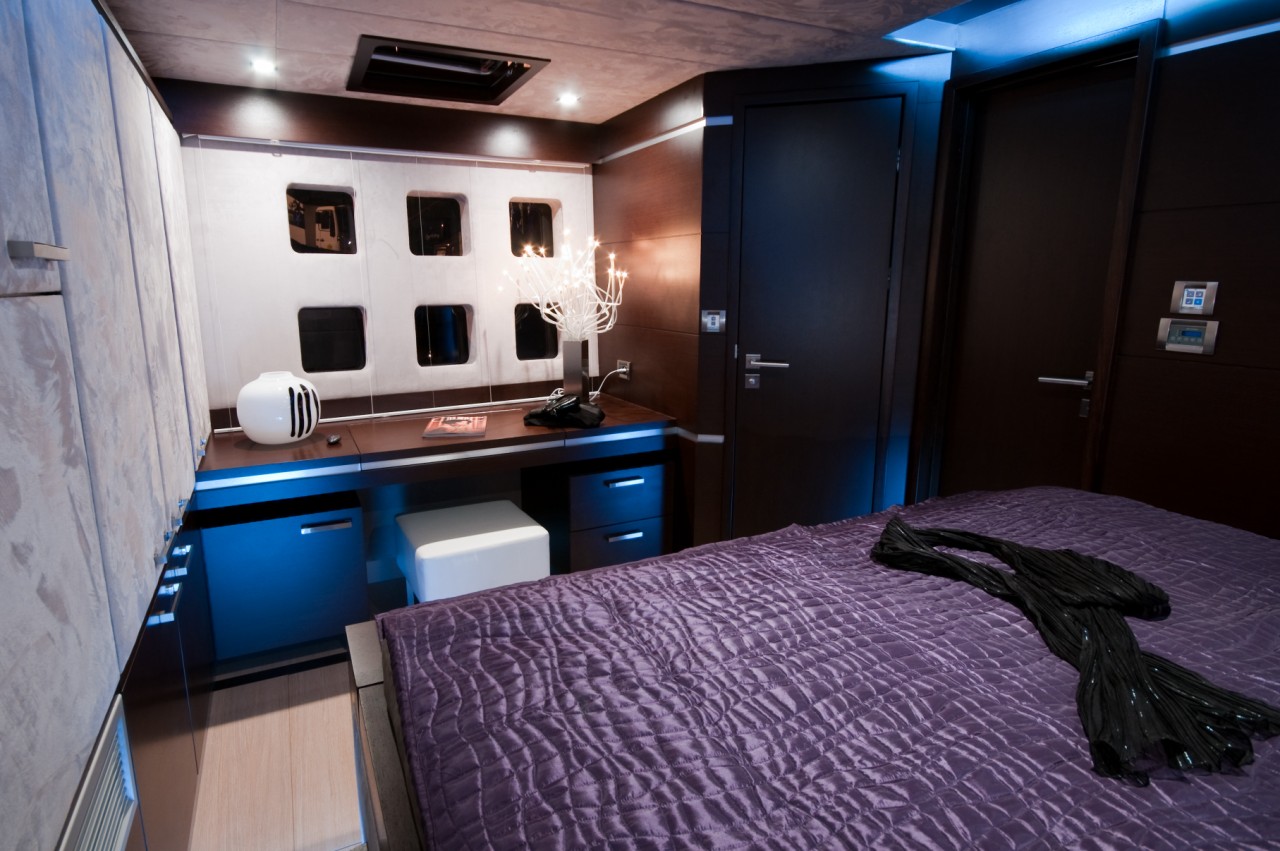 SEA BASS - Cabin.jpg