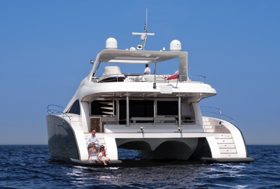 SEA BASS - Stern.jpg
