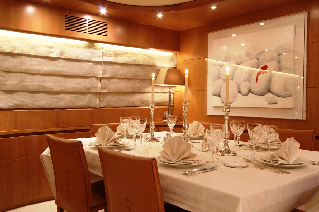 SEFIRA -  Dining.jpg