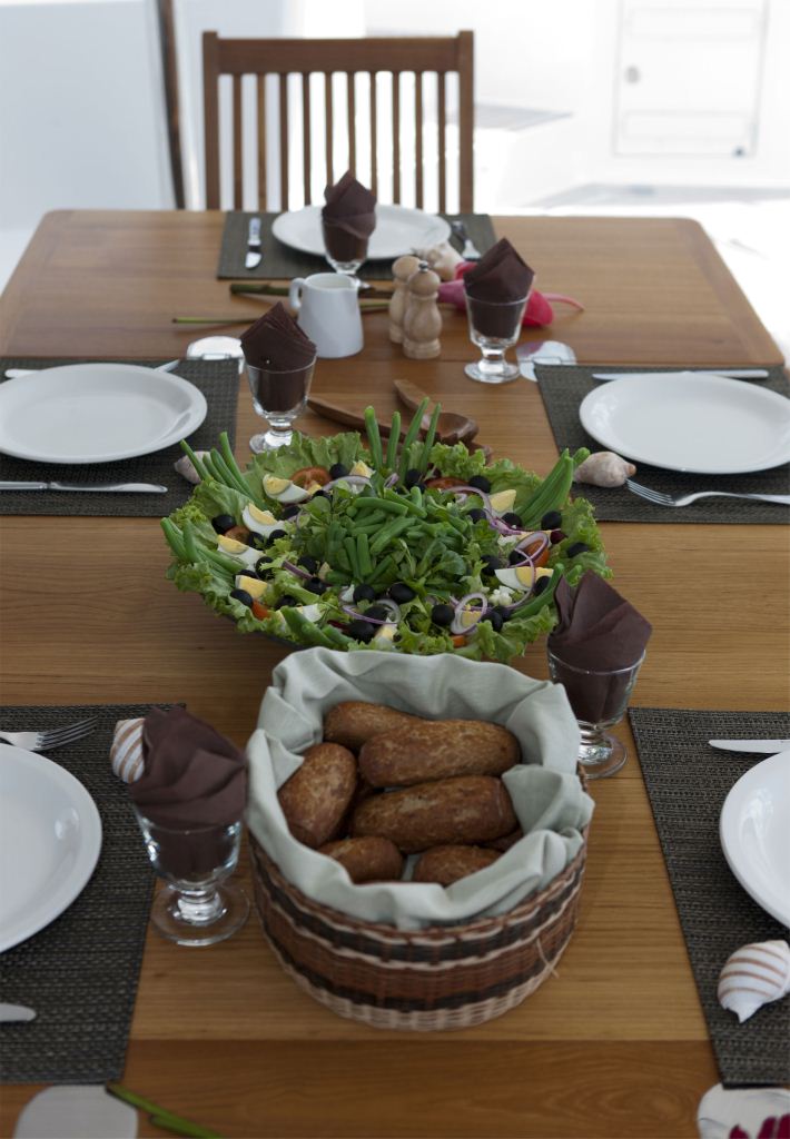 SLIVOCHKA -  Al Fresco Dining Detail.jpg