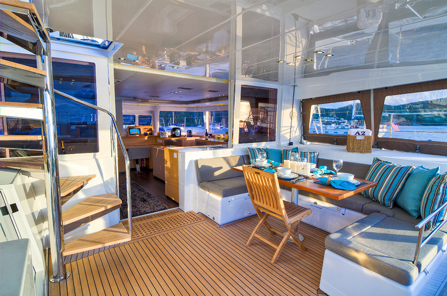 SY A2 - Aft deck 2.jpg
