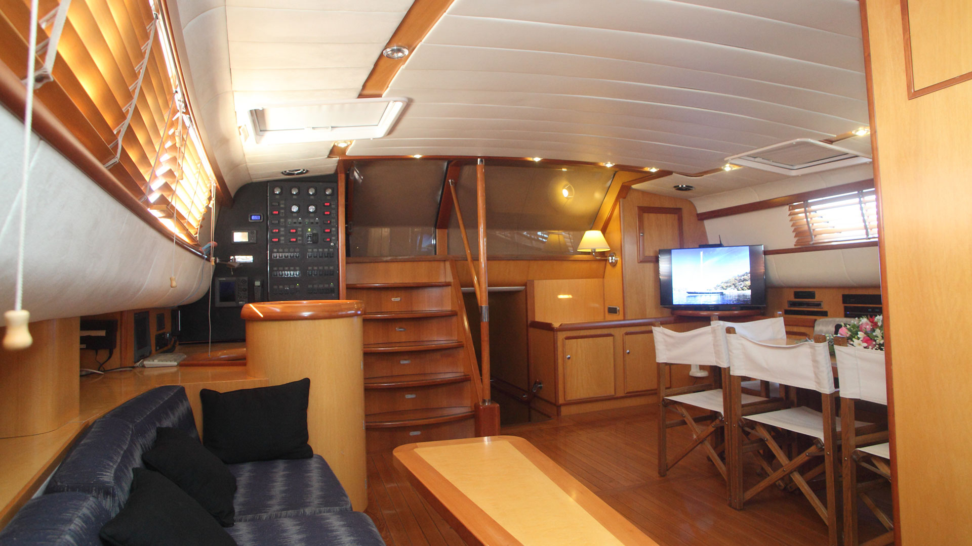 SY CENTURION - Salon view.jpg