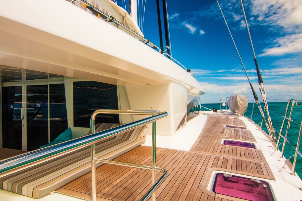 SY LADY KATLO - Wide side decks.jpg