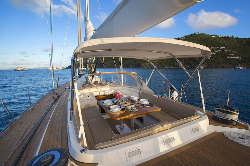 SY SIMPLE HARMONY - Alfresco dining.jpg