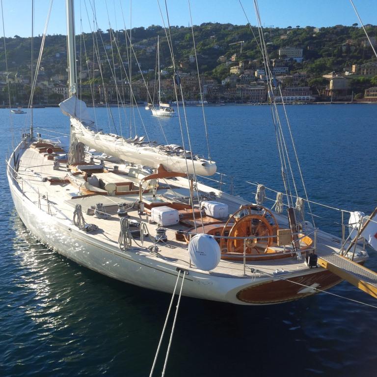 SY WHITEFIN - Docked.jpg