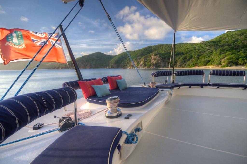 SY ZINGARA - Sundeck.jpg