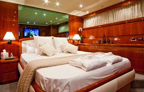 SYNERGY -  VIP Cabin.jpg