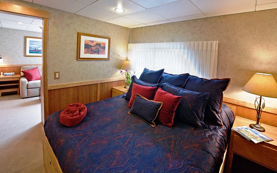 Safari Explorer - Double Cabin.jpg