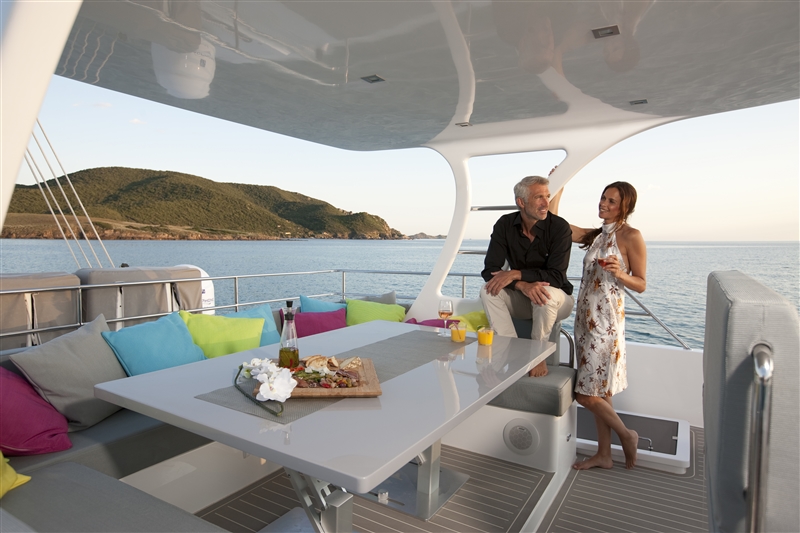 Sail Cat MAVERICK -  Flybridge.jpg