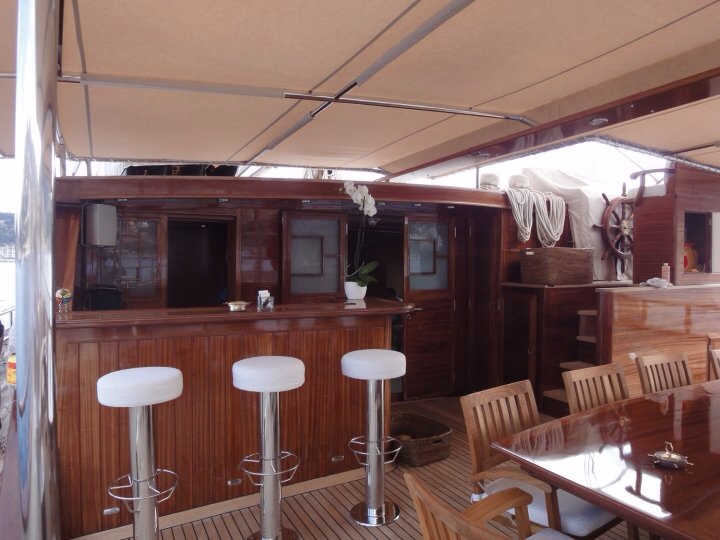 Sail Yacht DON CHRIS - Bar.jpg