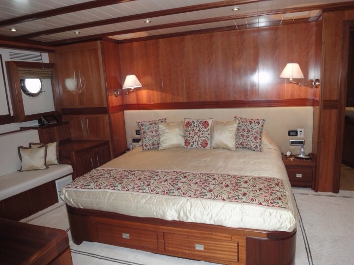 Sail Yacht DON CHRIS - Master Cabin 3.jpg