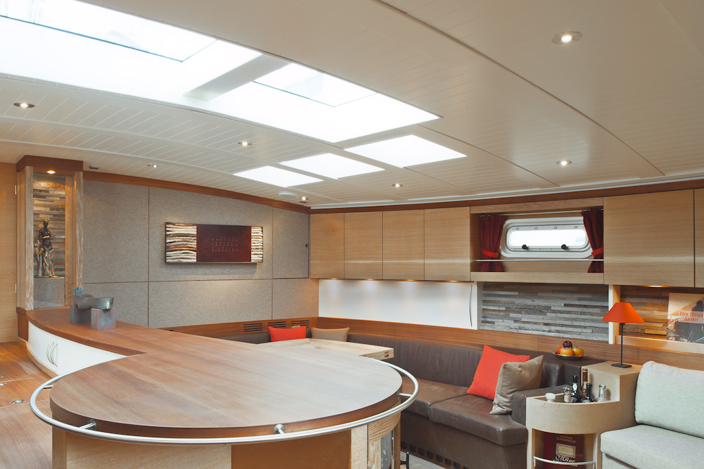 Sail yacht HELENE - 003.jpg