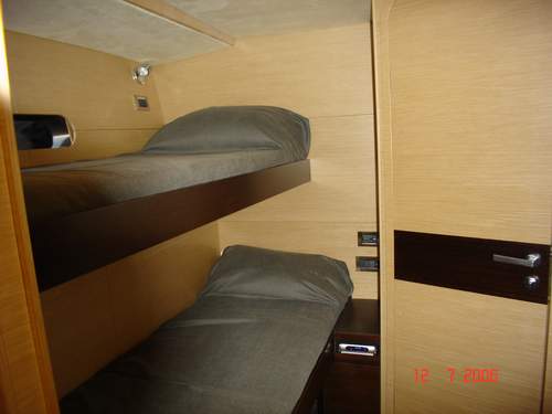 Sail yacht WIZARD -  Twin Cabin 3.jpg