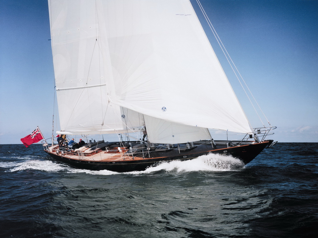 Sail-yacht-COPIHUE-Sailing.jpg