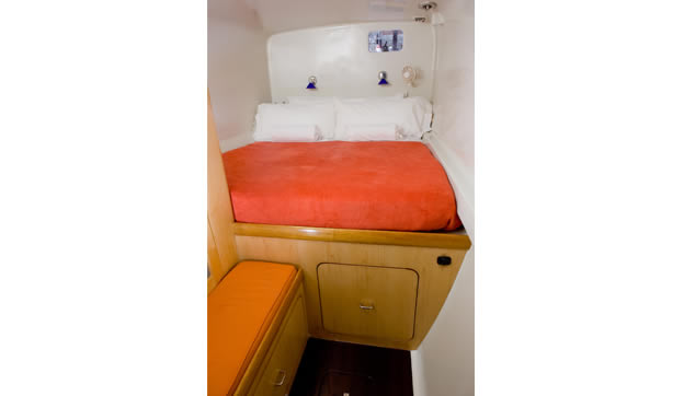 Sailing Catamaran Zenyatta - Double Cabin.jpg