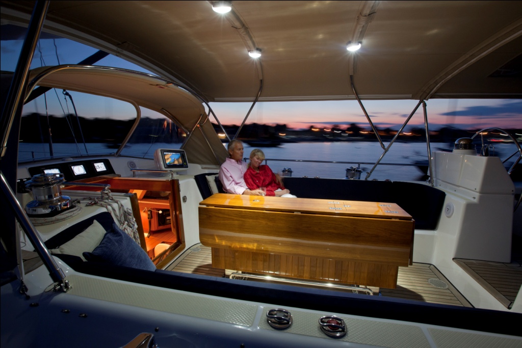 Sailing Yacht Magnetic Sky - Cockpit.jpg