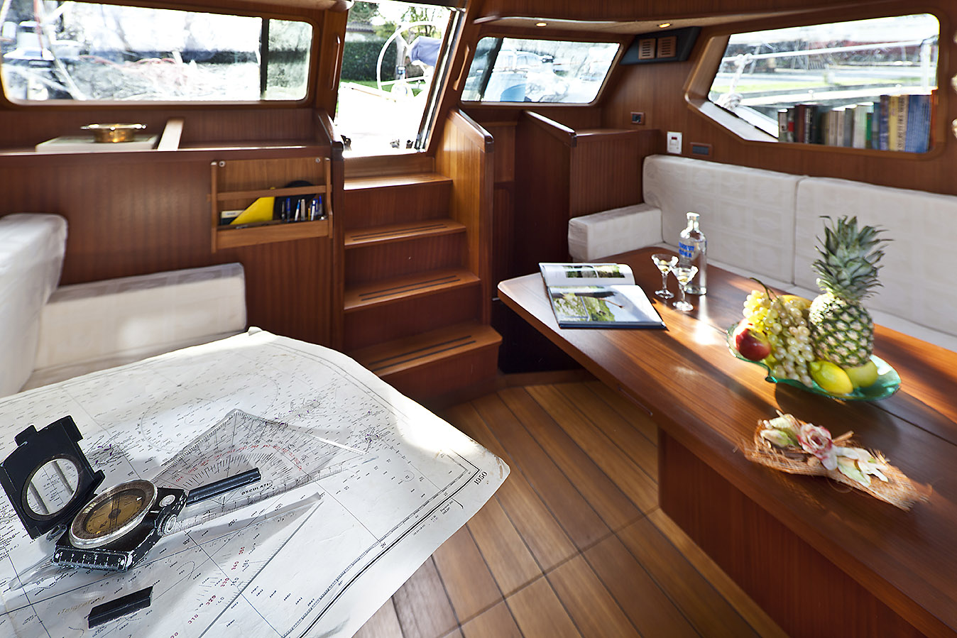 Sailing Yacht Myosotis -  Main Salon 2.jpg