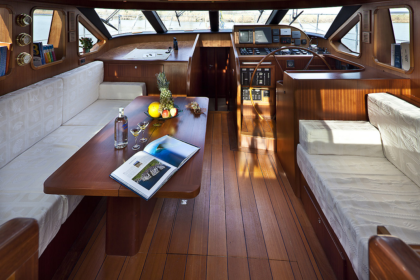 Sailing Yacht Myosotis -  Main Salon.jpg