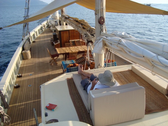 Sailing Yacht RAJA LAUT - 4.jpg