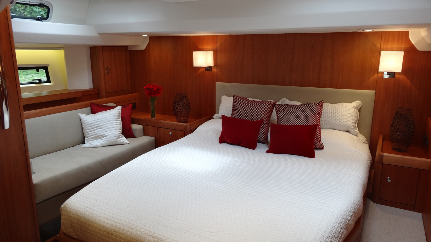 Sailing Yacht SPIRIT - Master cabin.jpg
