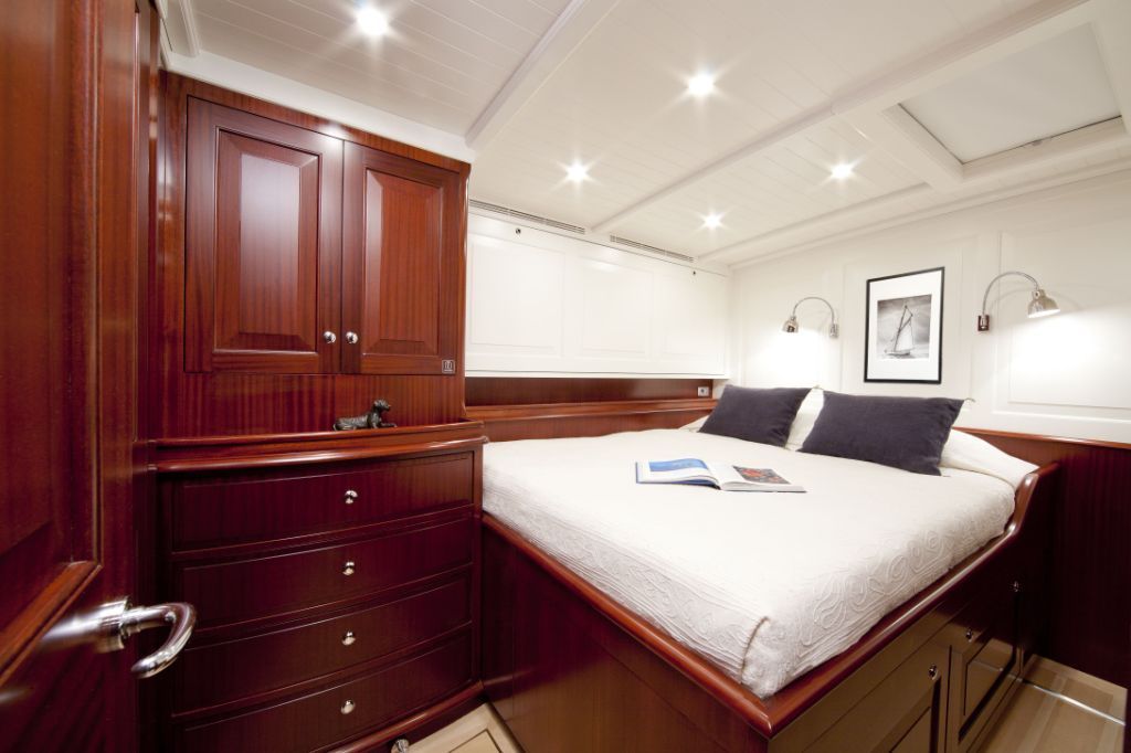 Sailing yacht Annagine - Double Cabin - Convertable.jpg