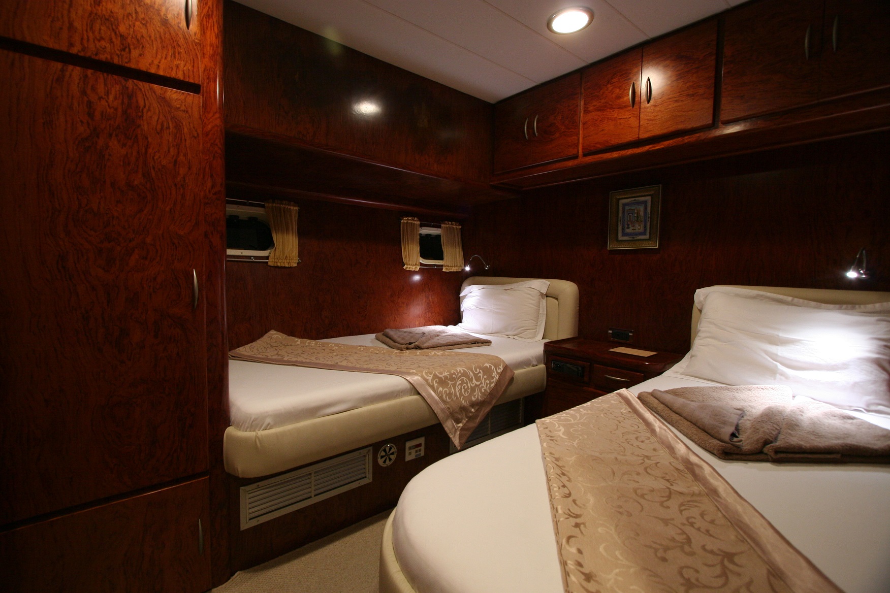 Sailing yacht EUPHORIA - 017.jpg