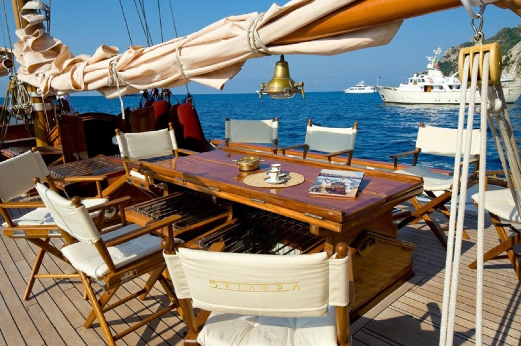 Sailing yacht Oriander -  Al Fresco Dining.jpg