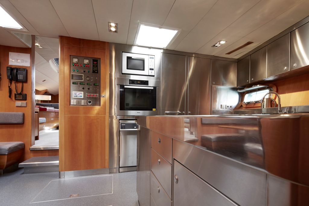 Sailing yacht SILVERTIP- Galley.jpg
