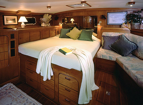 Sandcastle - Aft Cabin.jpg