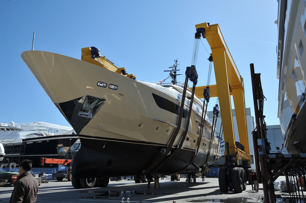 Sanlorenzo SD122 Anastasia M (1).JPG