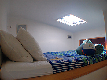 Sea Chateau - Guest double berth.jpg