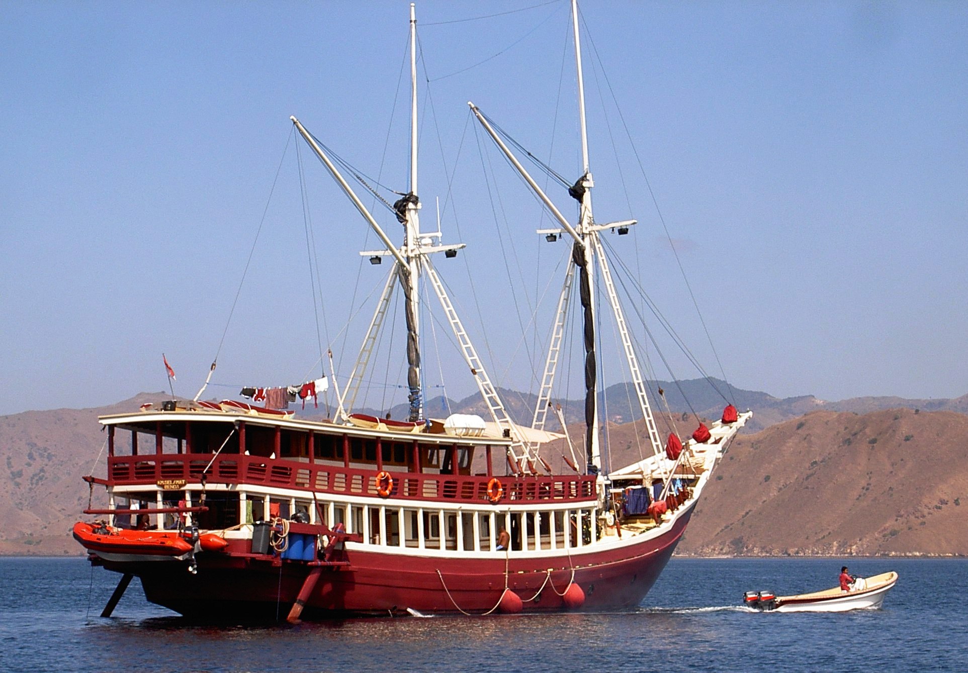 Seven Seas Komodo.jpg