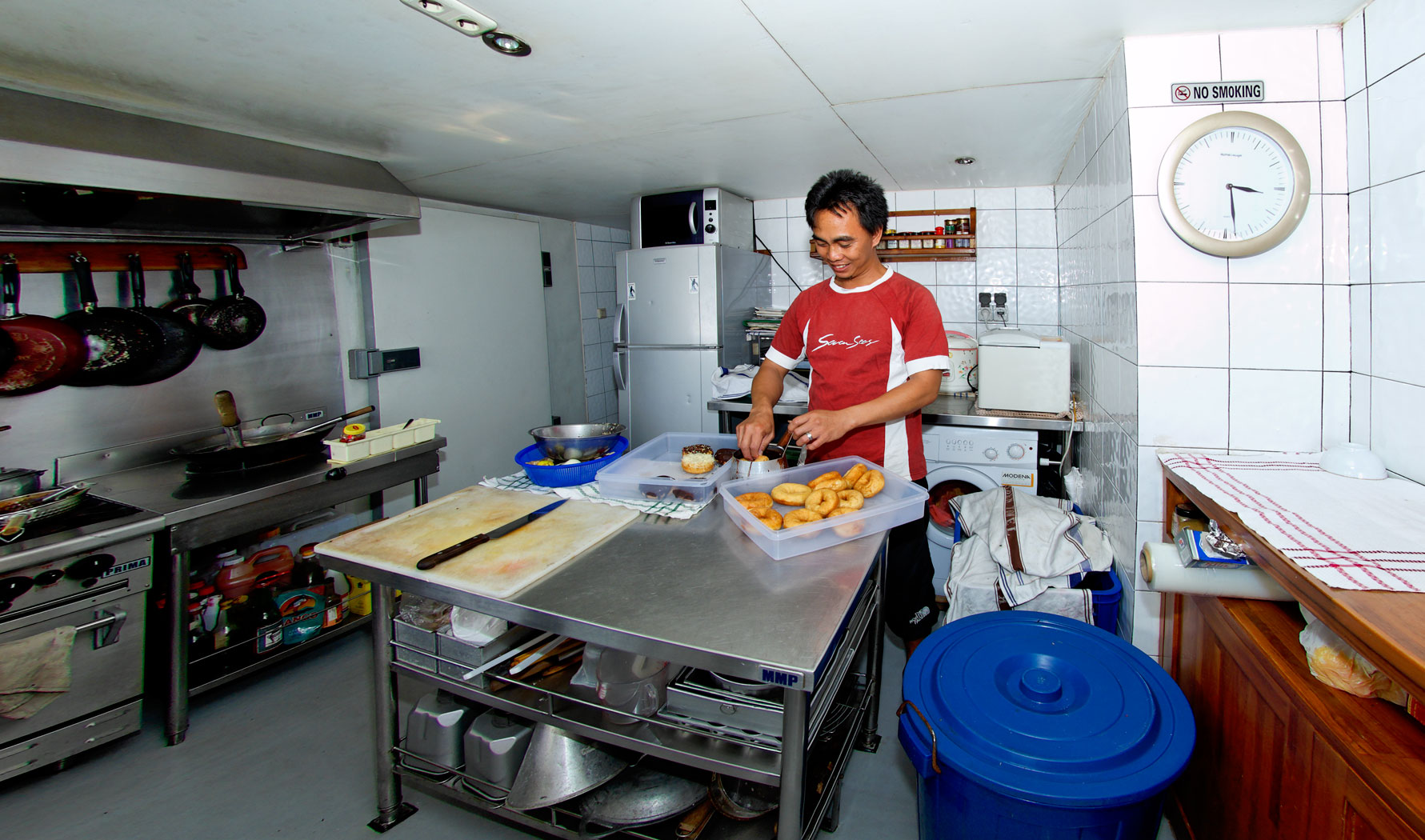 Seven Seas chef at work.jpg