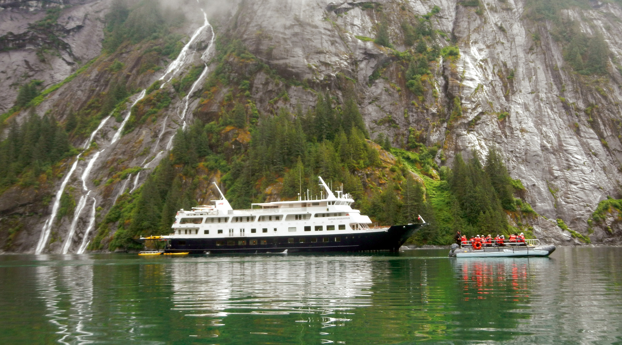 Ship ENDEAVOUR - 005.jpg