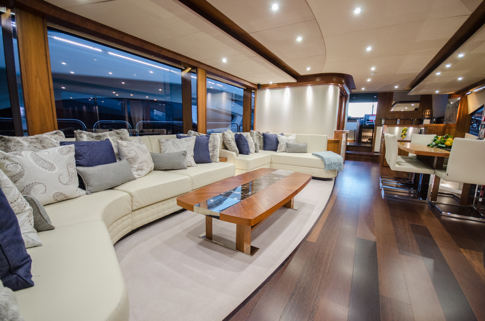 Sunseeker OASIS - Salon.jpg