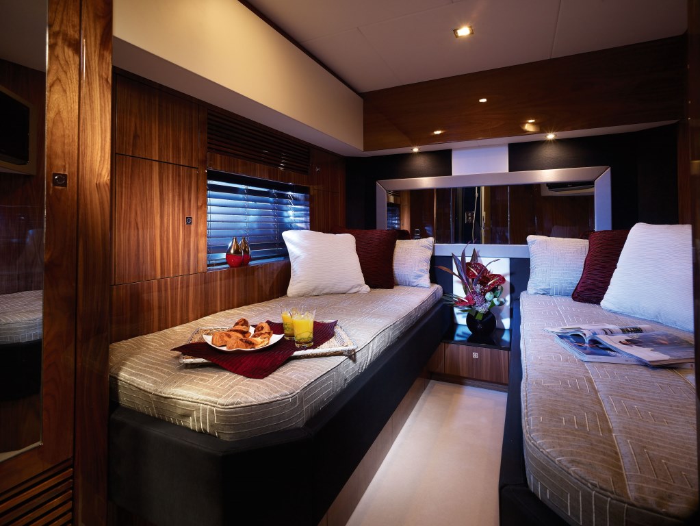 Sunseeker Predator 84 ALVIUM - Twin Cabin.jpg