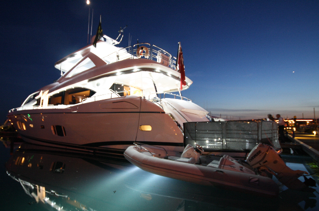 Super Yacht VEUVE.jpg