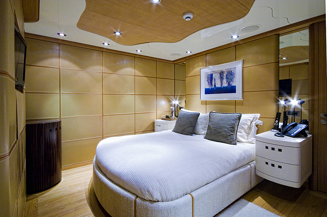 Superyacht KIJO - 019.jpg