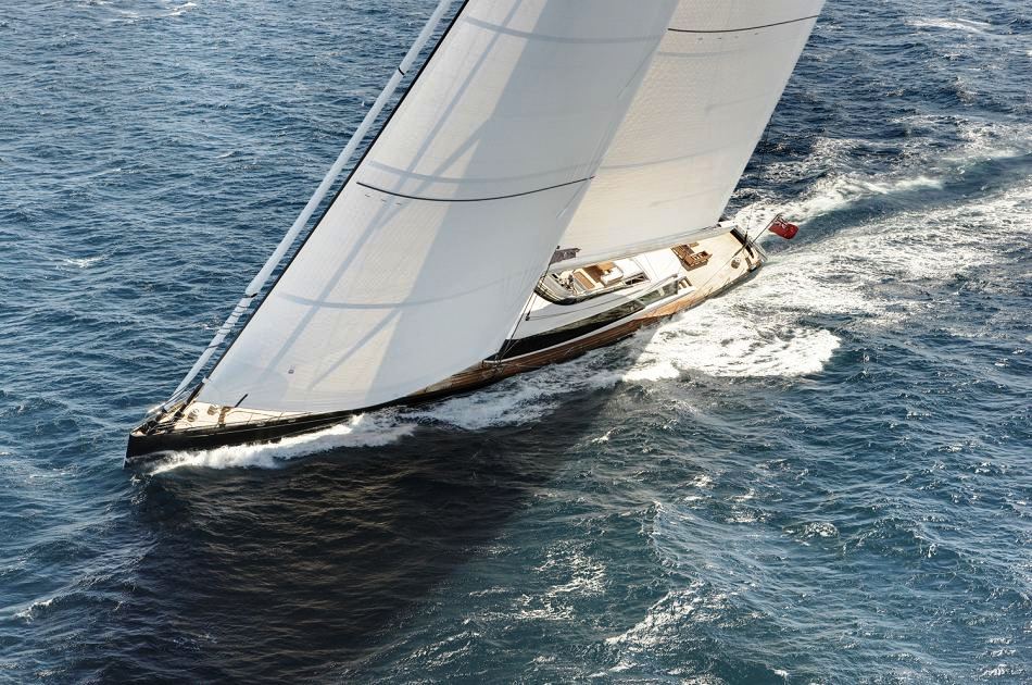 Superyacht Kokomo Sailing.jpg