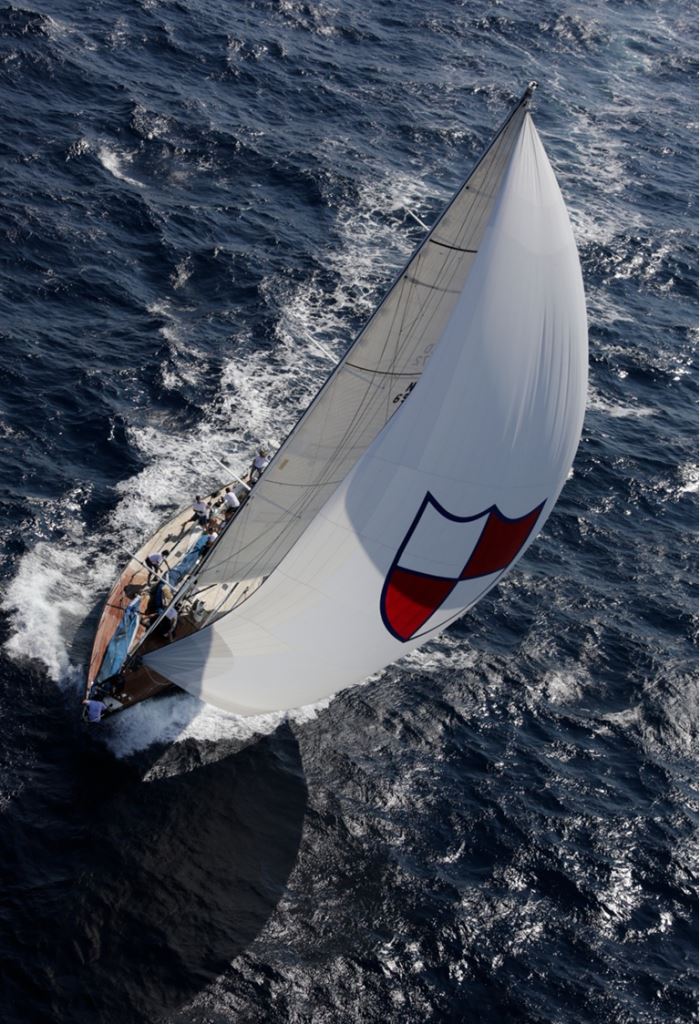 Swan 65 KINGS LEGEND with Spinaker.jpg
